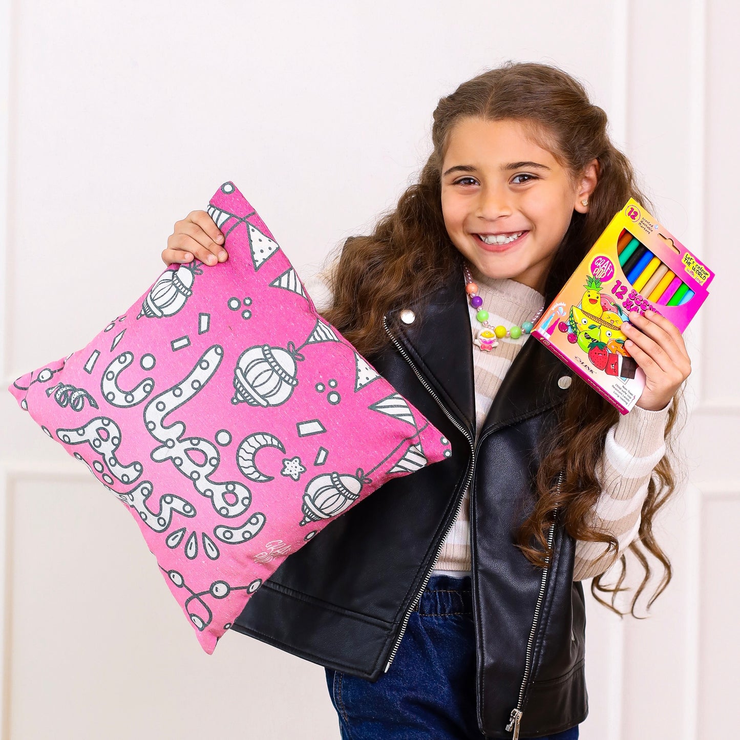 Pink Ramadan colouring cushion