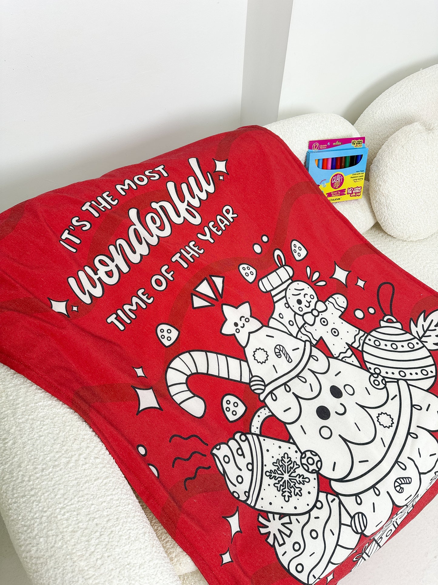Xmas vibes colouring blanket